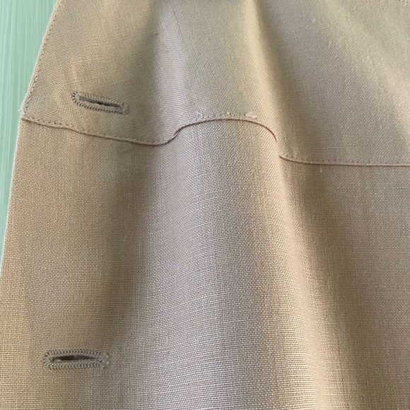 Chanel linen skirt - Picture 8 of 9